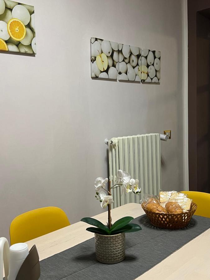 Casa Di Mirto Bed & Breakfast Chiaramonte Gulfi Ngoại thất bức ảnh
